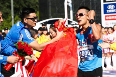 中国首个马拉松大满贯冠军李子成：“科学补充很关键”